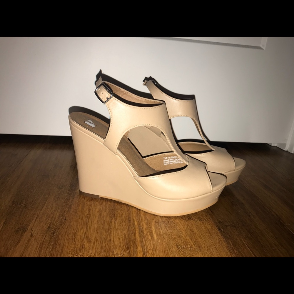 BP. Sandal Wedges